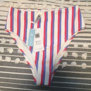 High waisted, cheeky CUPSHE bikini bottoms.